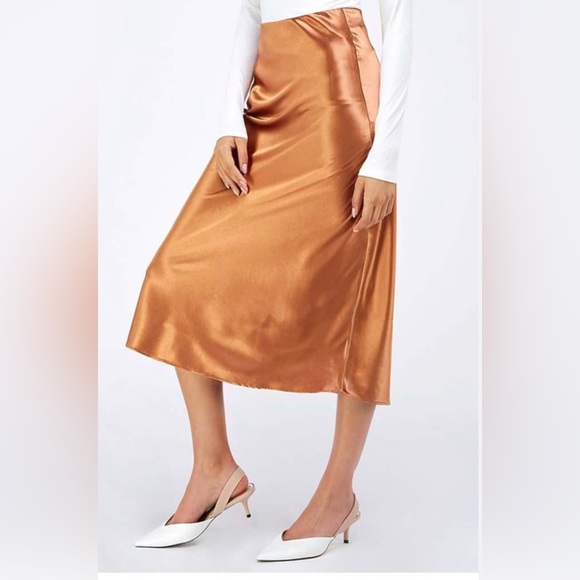 Midi Satin Skirt from SANS SOUCI - Picture 1 of 3